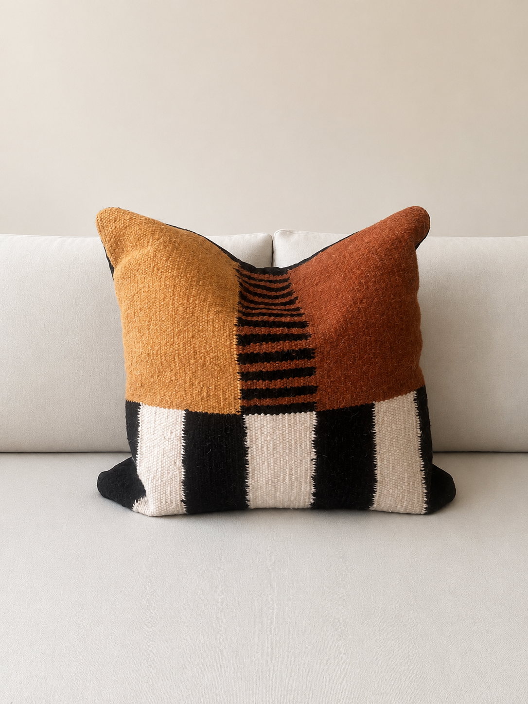 STRAW & TABACCO WOVEN PILLOW