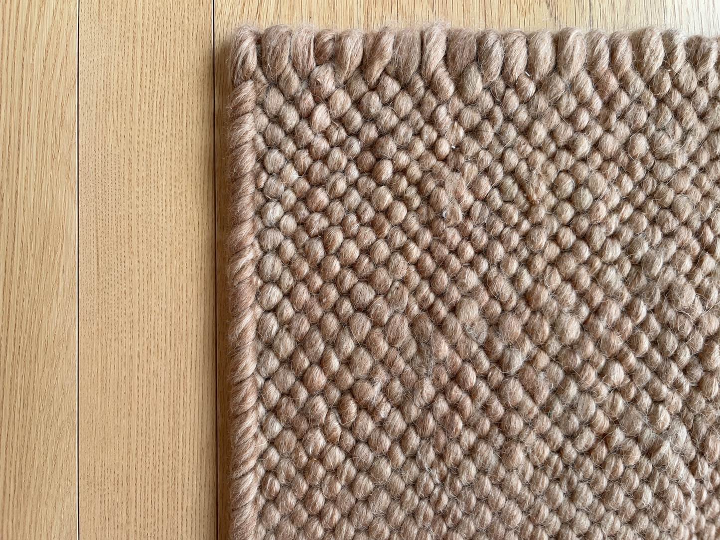 CHUNKY TEXTURE RUG