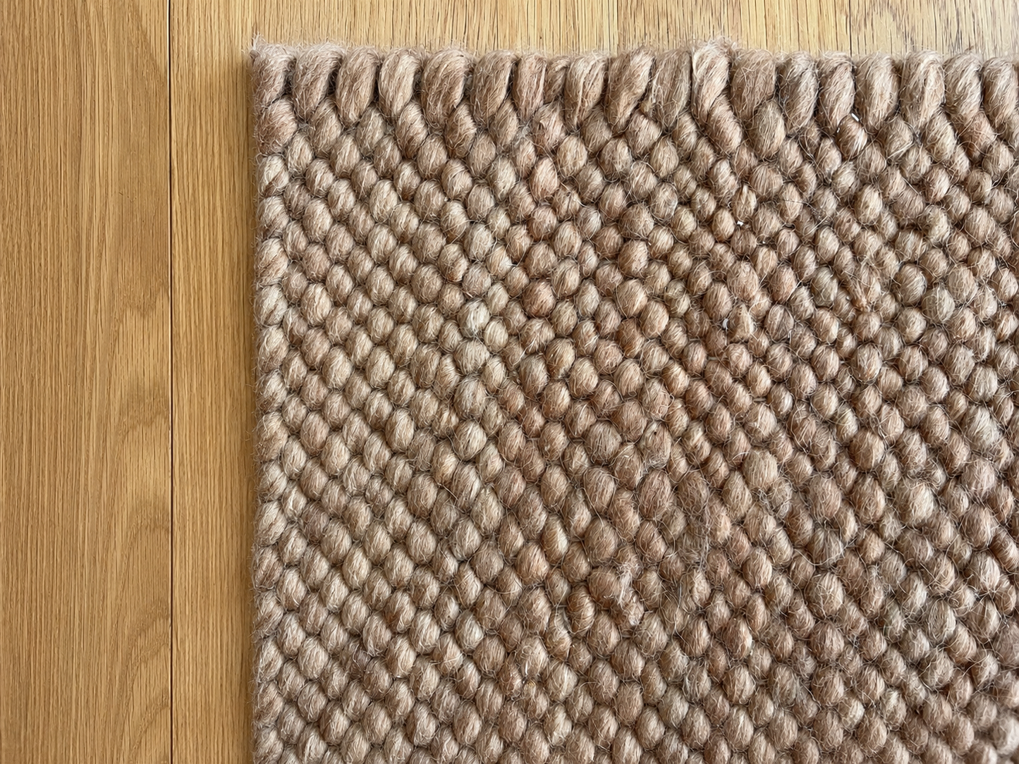 CHUNKY TEXTURE RUG